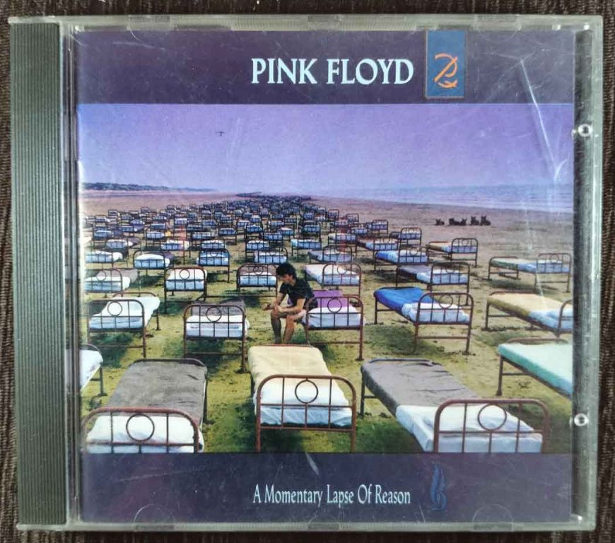 Pink Floyd - A Momentary Lapse Of Reason (1987) Album Pre-Owned EMI Imported Audio CD