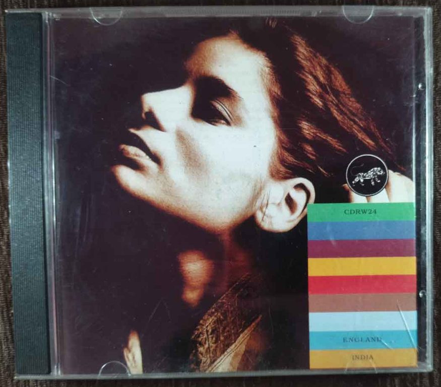 Sheila Chandra – Weaving My Ancestors' Voices Collection (1992) Compilation Pre-Owned Realworld Imported Audio CD