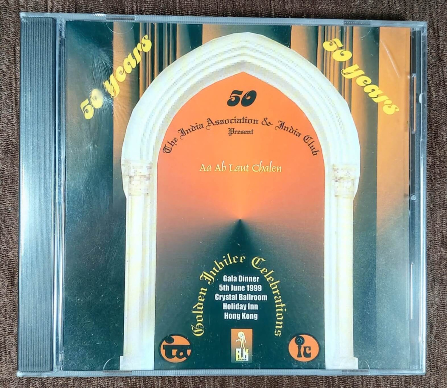 Aa Ab Laut Chalen – 50th anniversary of the India Association & India Club Presents "Golden Jubilee" Celebration (1999) Bollywood OST Compilation Album Pre-Owned India Club Audio CD