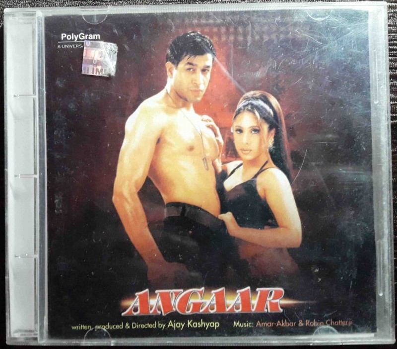 Angaar (2001) Amar-Akabar & Robin Chatterjee Pre-Owned Polygram Audio CD